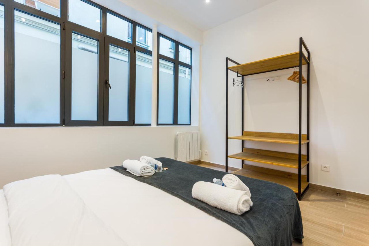 Cmg Boulevard Voltaire / Truillot D * Paris