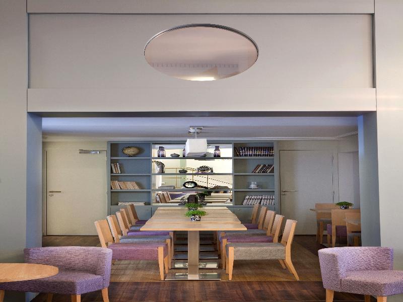 Prelude Opera Hotel 4*