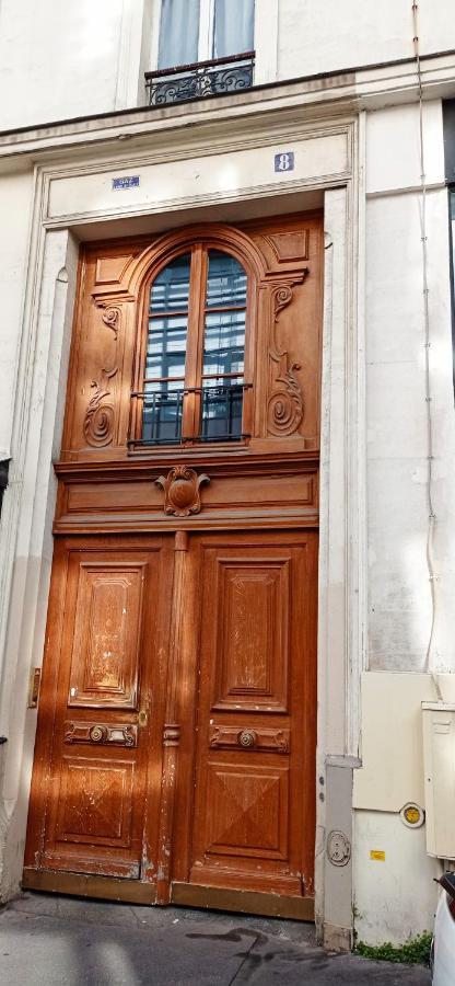 Appartement In Montmartre