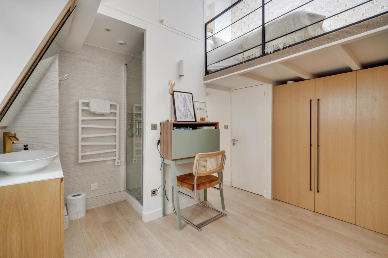Amazing Historical Parisien Loft Next To Louvre Area-4 Paris
