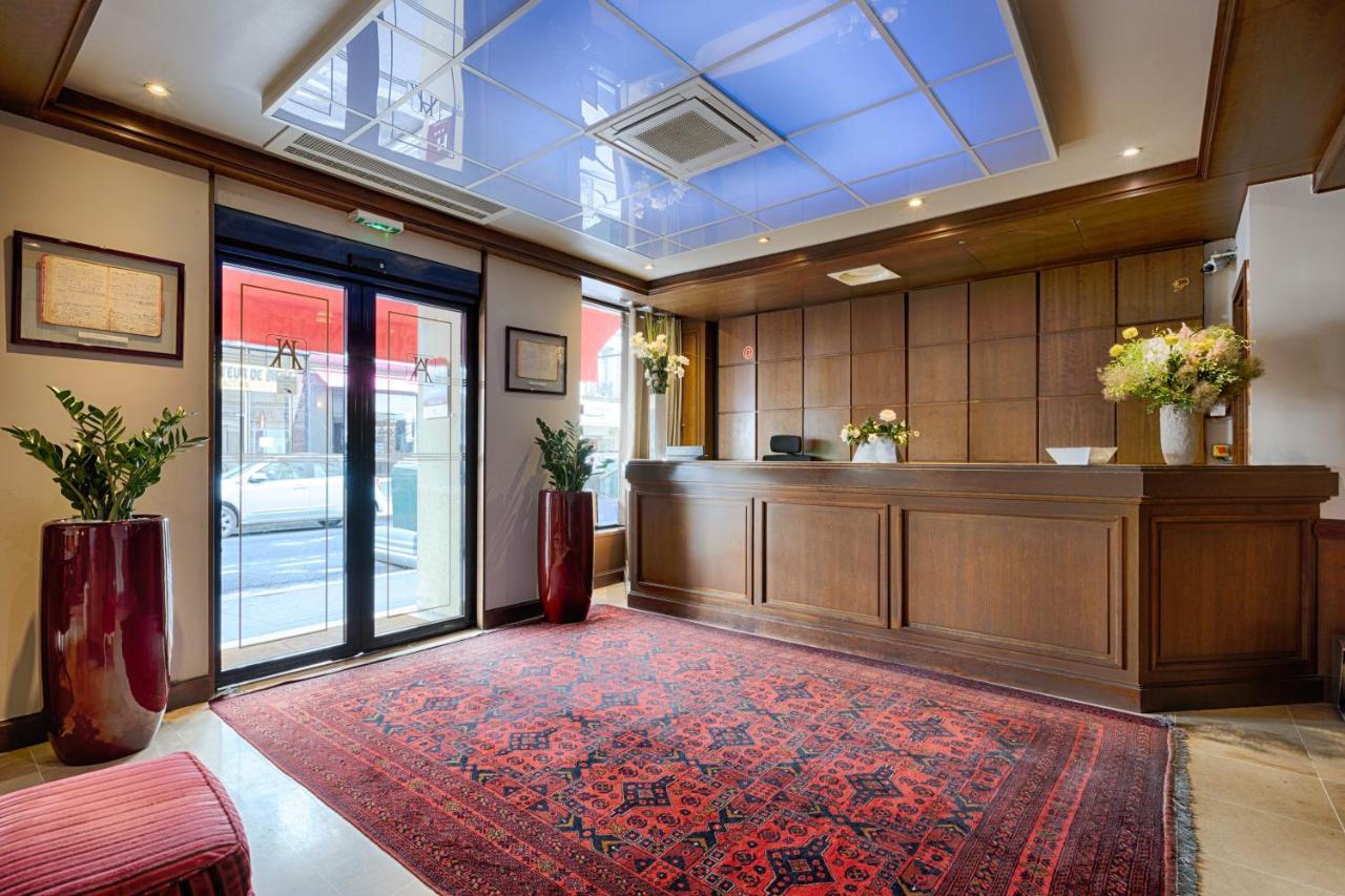 Hotel Apollinaire