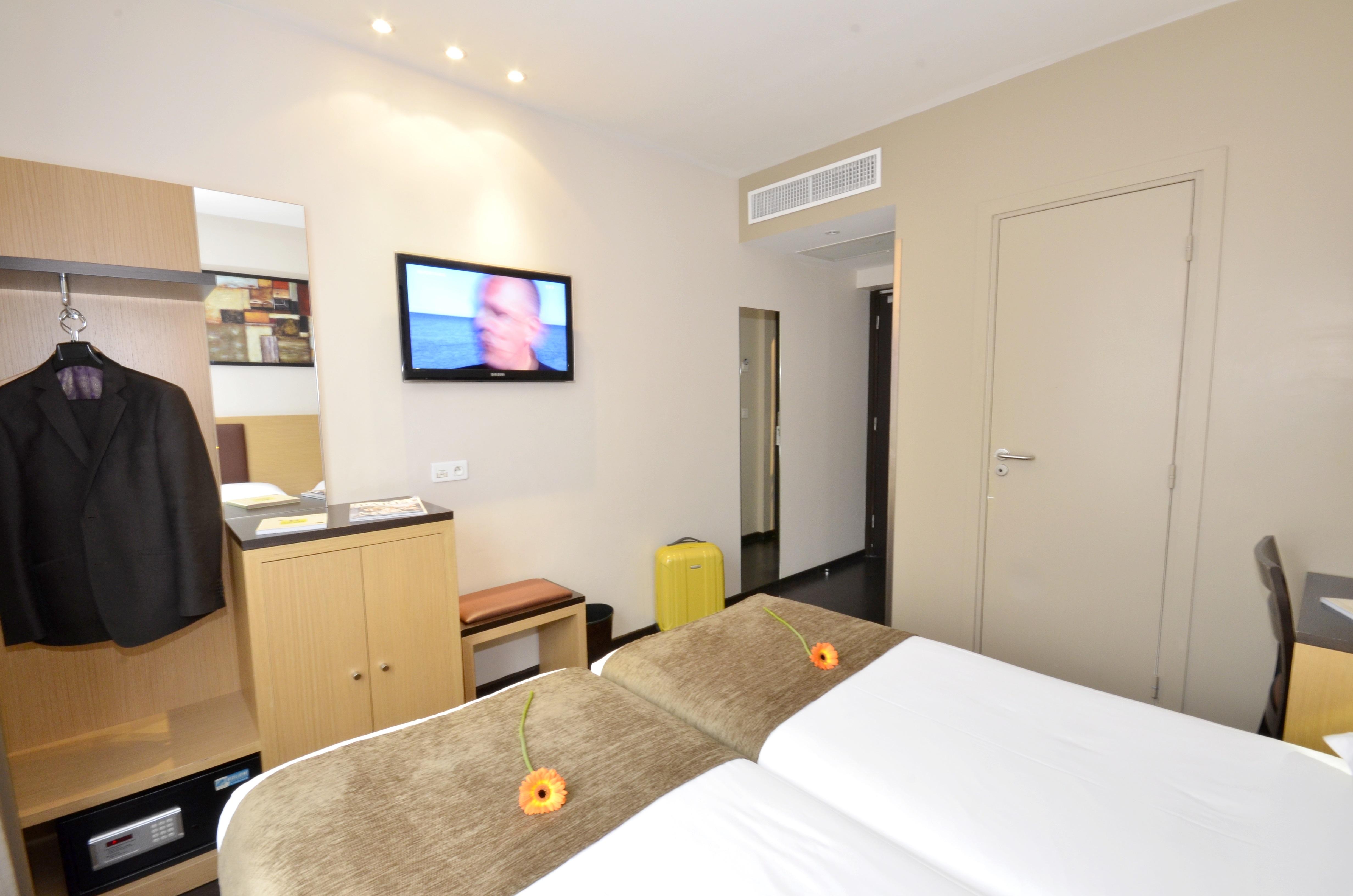 Source Hotel Paris