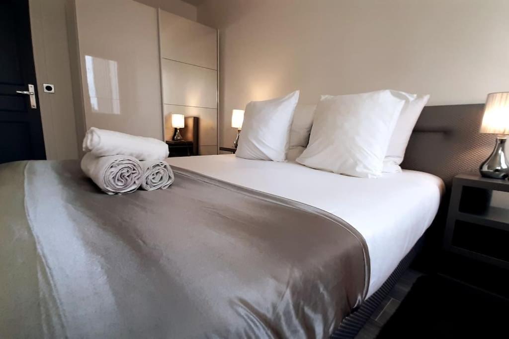 Spacious In Place Des Fetes Appartement Paris