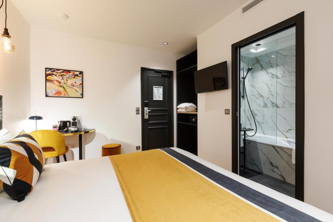 Star Champs-elysees Hotel 4*