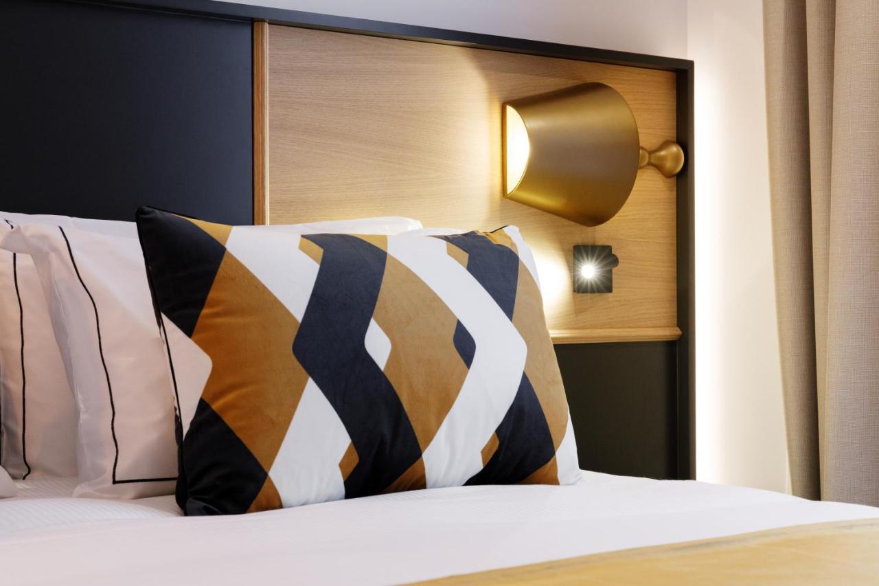 Star Champs-elysees Hotel 4*