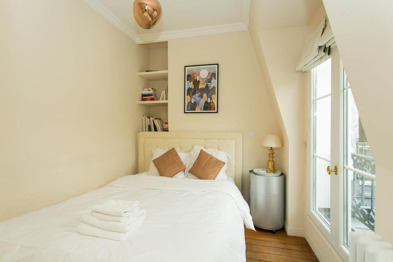 Appartement Pont Neuf - St Germain *