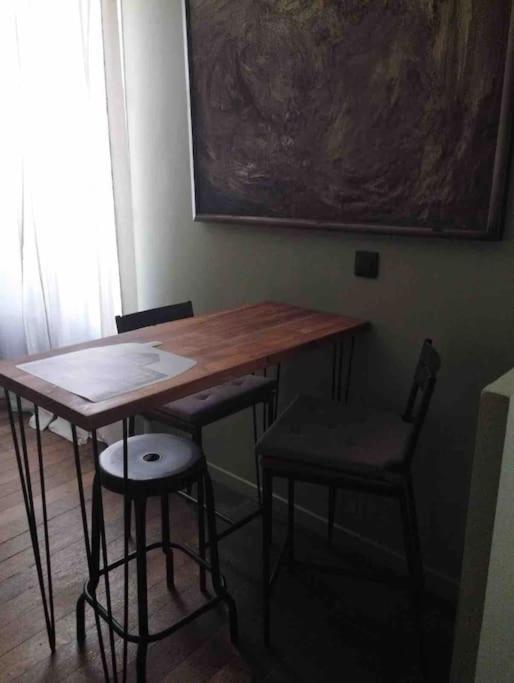 Appartement Cosy Nest In Montmartre