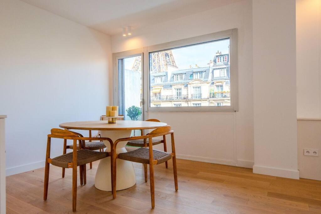 Tour Eiffel View - Luxury 6p Paris