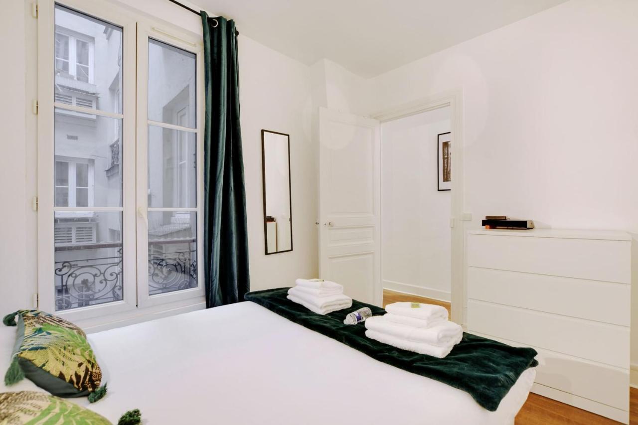 Appartement Cozy Parisian Retreat In The Heart Of The City