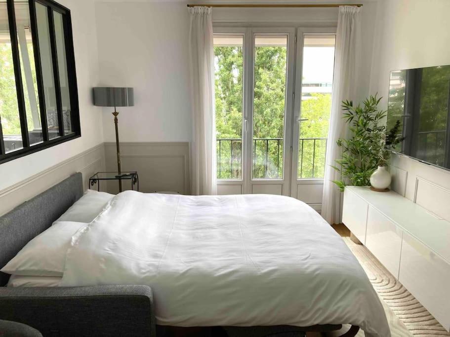 Le Daumesnil + Balcon 2br 4/6peoples Apartment Paris
