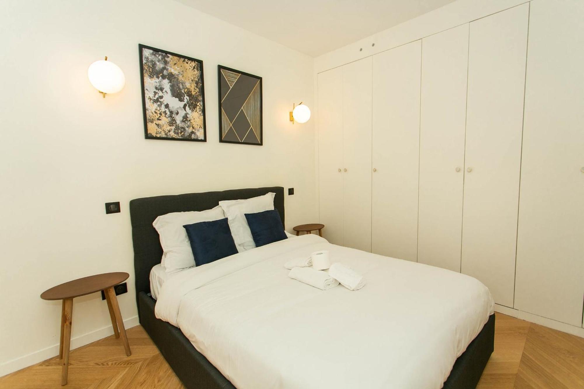 Apartment Cozy 2br Near Champs-elysees