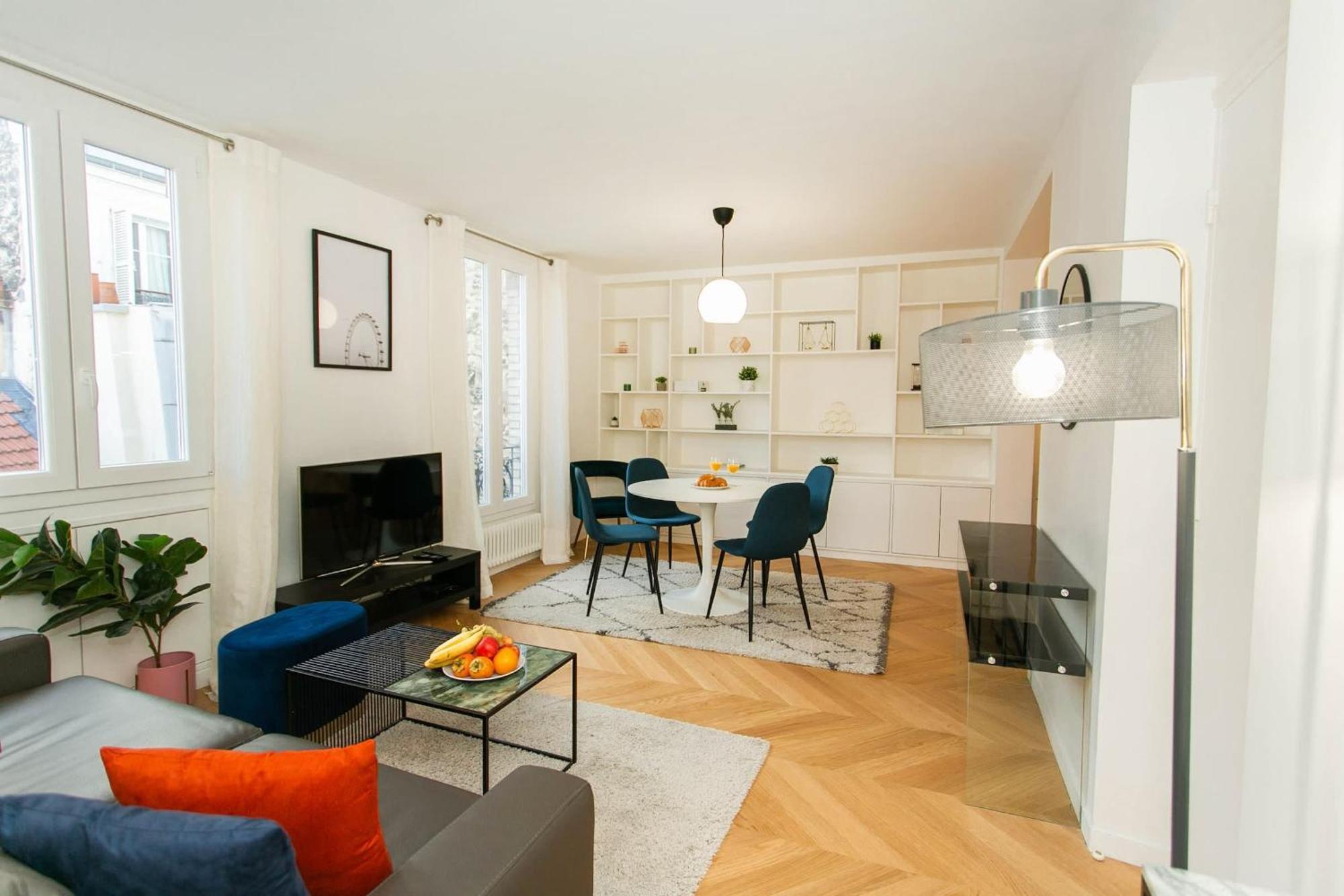 Cozy 2br Near Champs-elysees * Paris