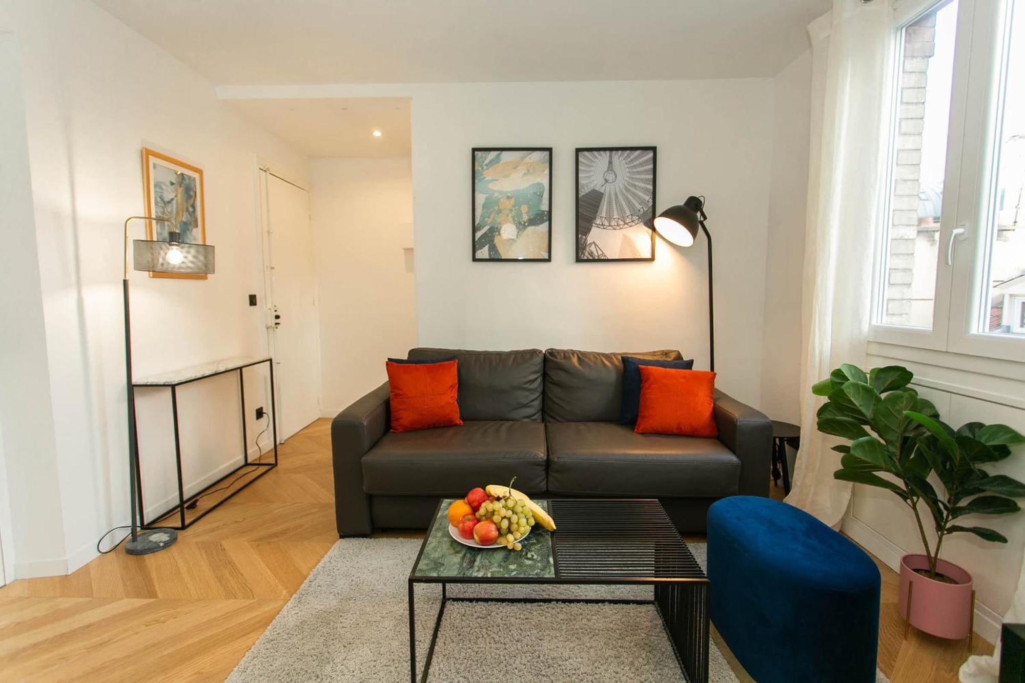Apartment Cozy 2br Near Champs-elysees *