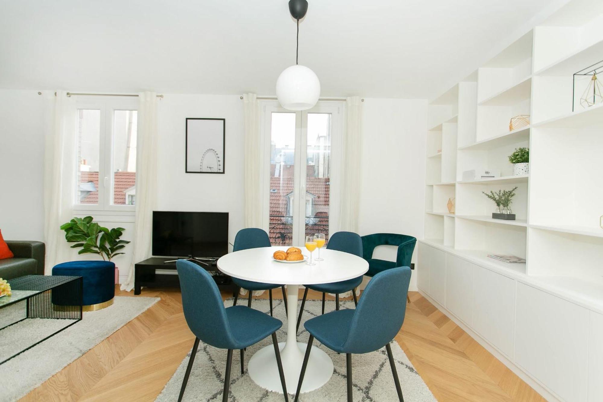 Cozy 2br Near Champs-elysees