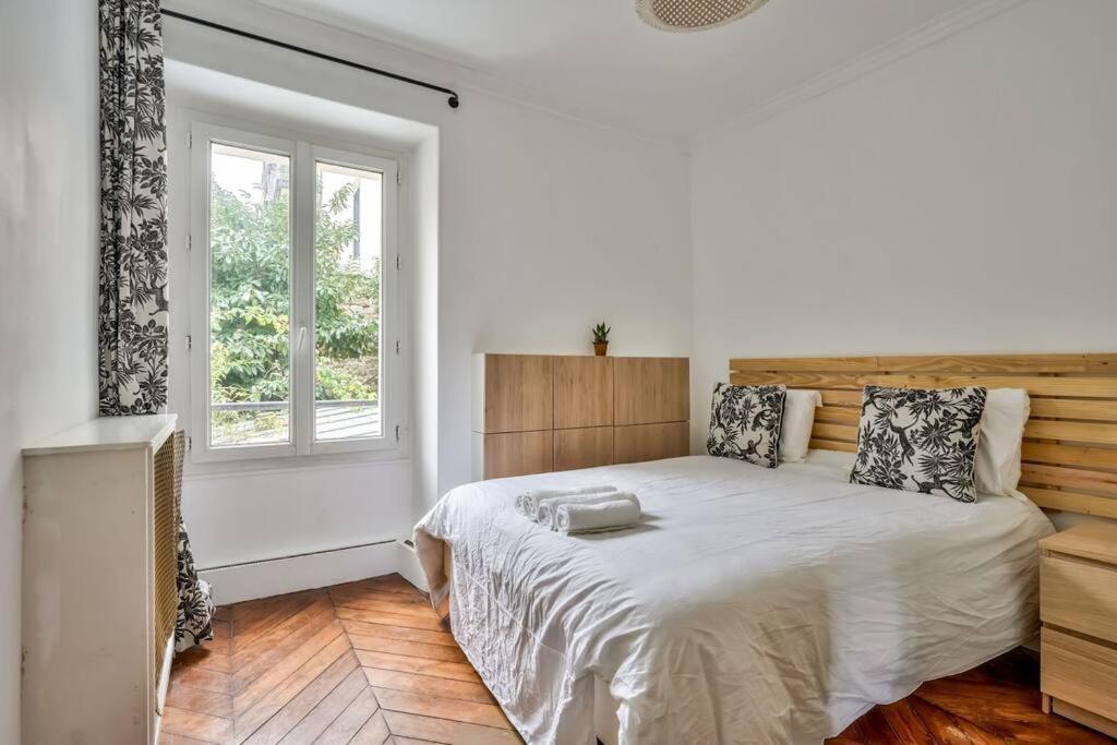 Stunning House With Garden 1 Minute From The Metro Hébergement de vacances Paris