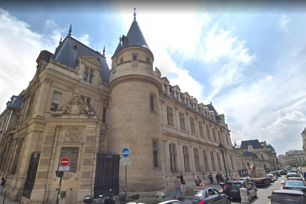 Cosy Proche Beaubourg Appartement Paris
