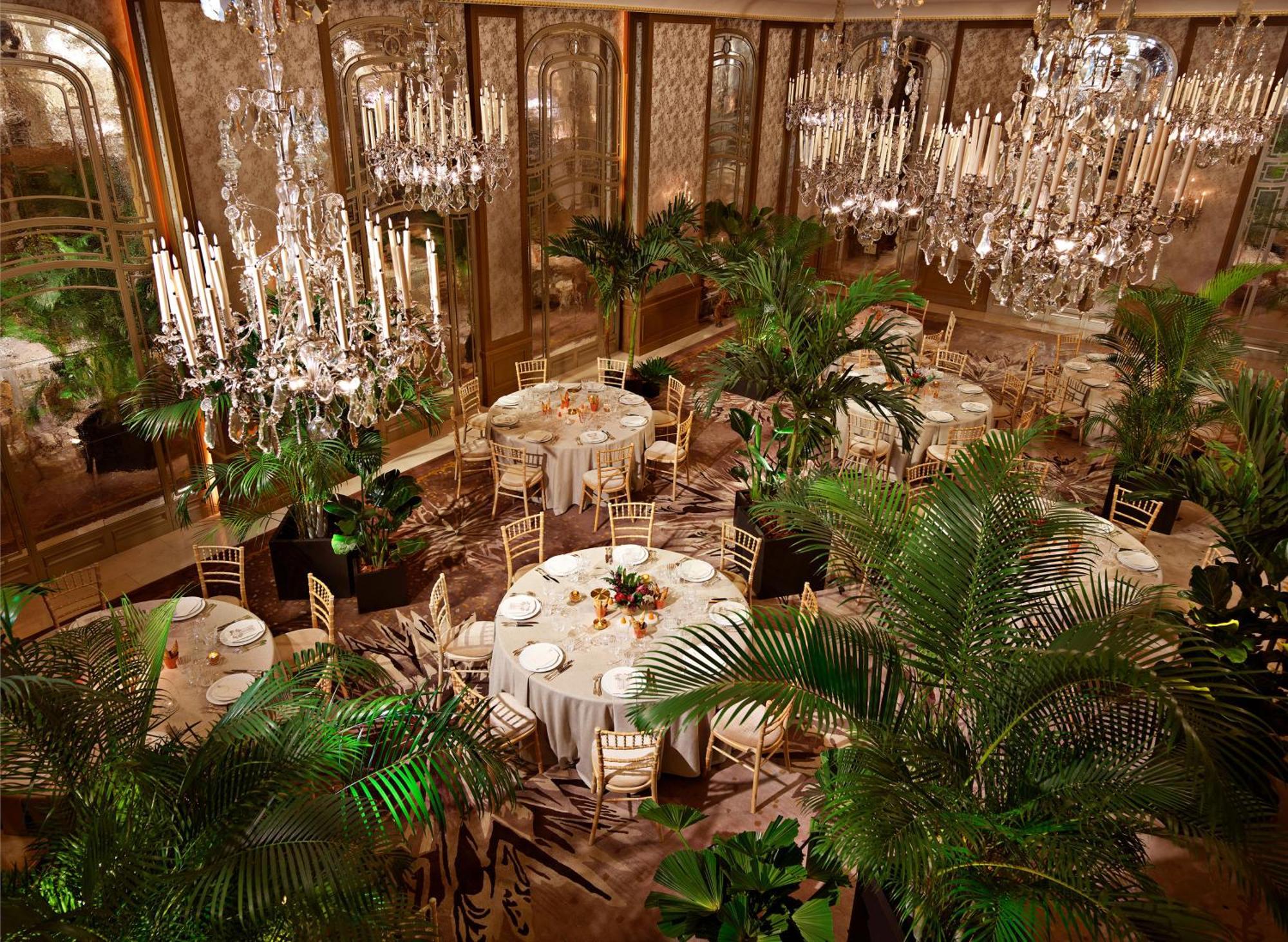 Plaza Athenee - Dorchester Collection Hotel 5*