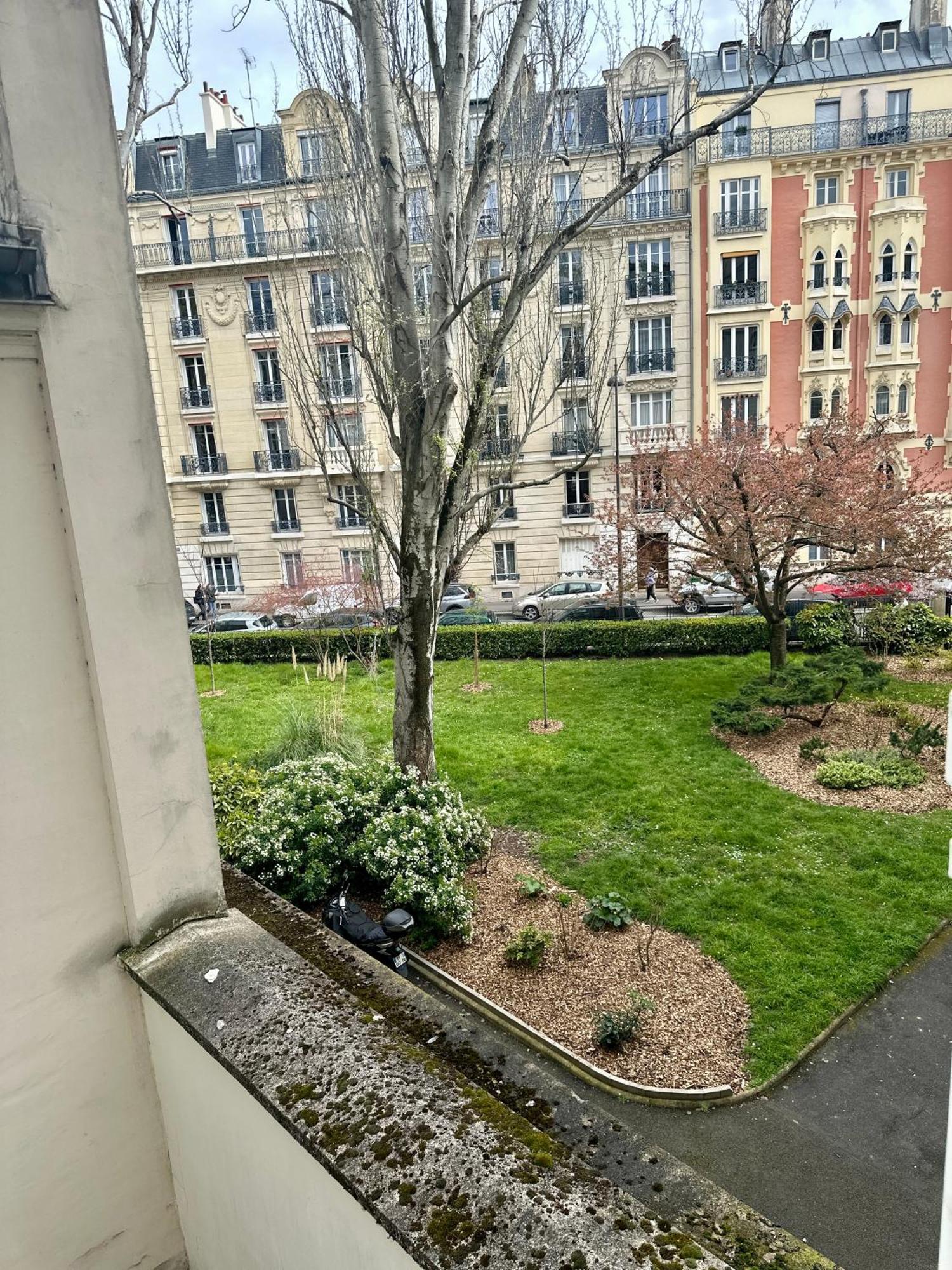 Apartment Bel Nation Paris
