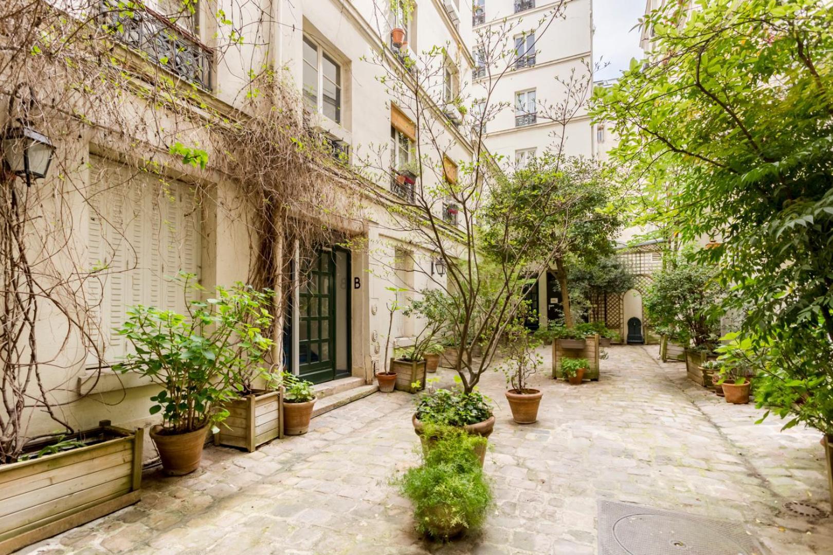 Sublim Sevigne Le Marais Apartment