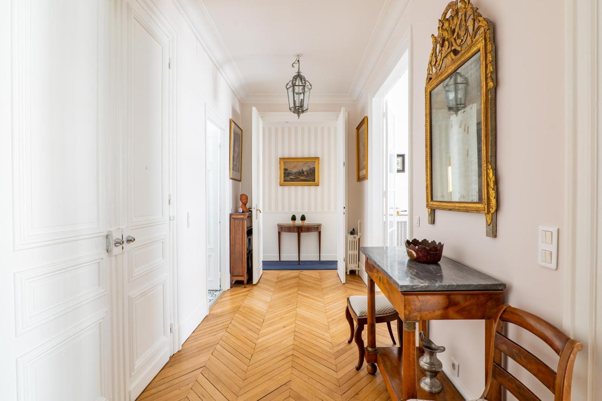Veeve - Perignon's Palazzo * Paris