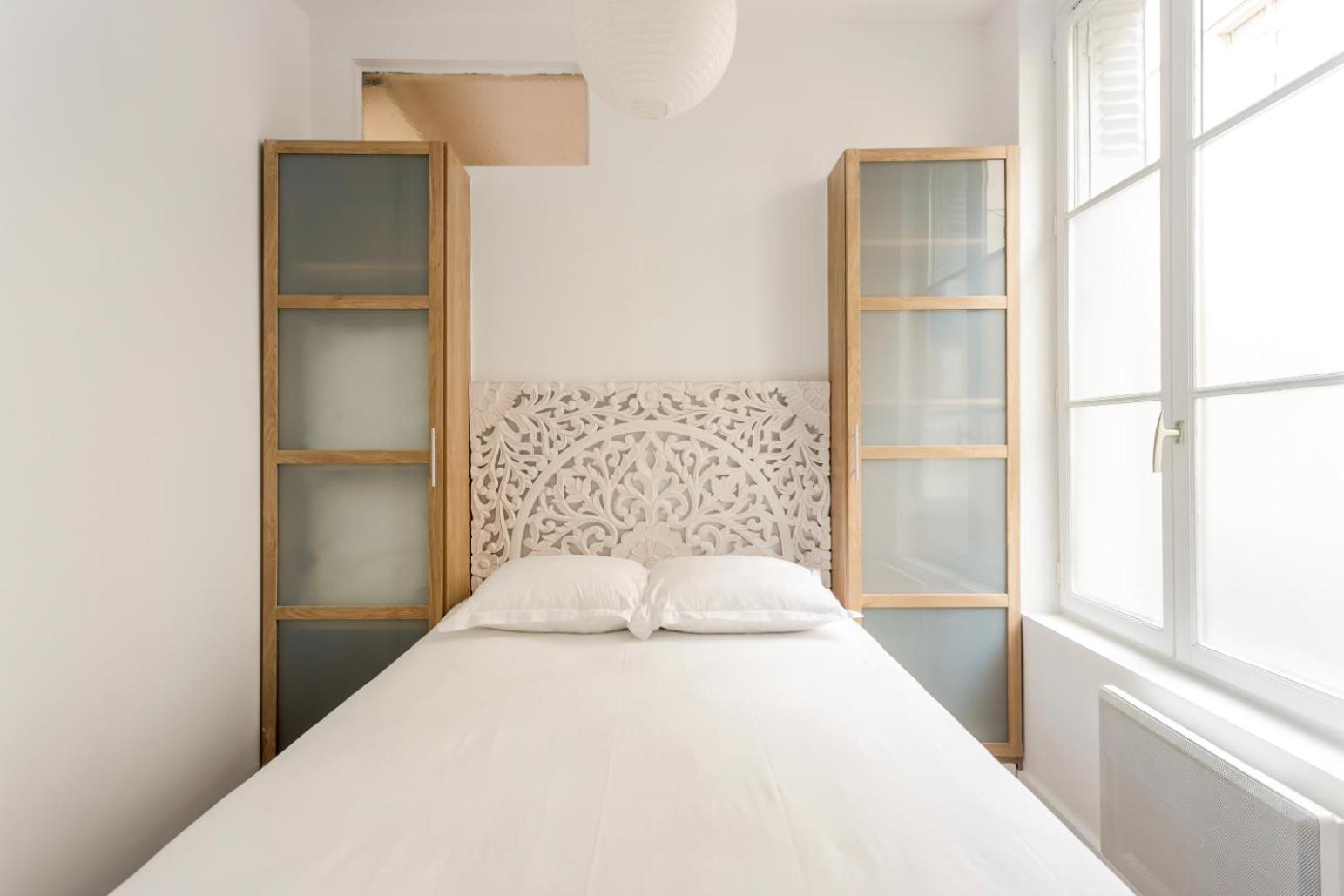Apartment Du Lion/ac Historic Flat, Marais, 4-5 Guests Paris