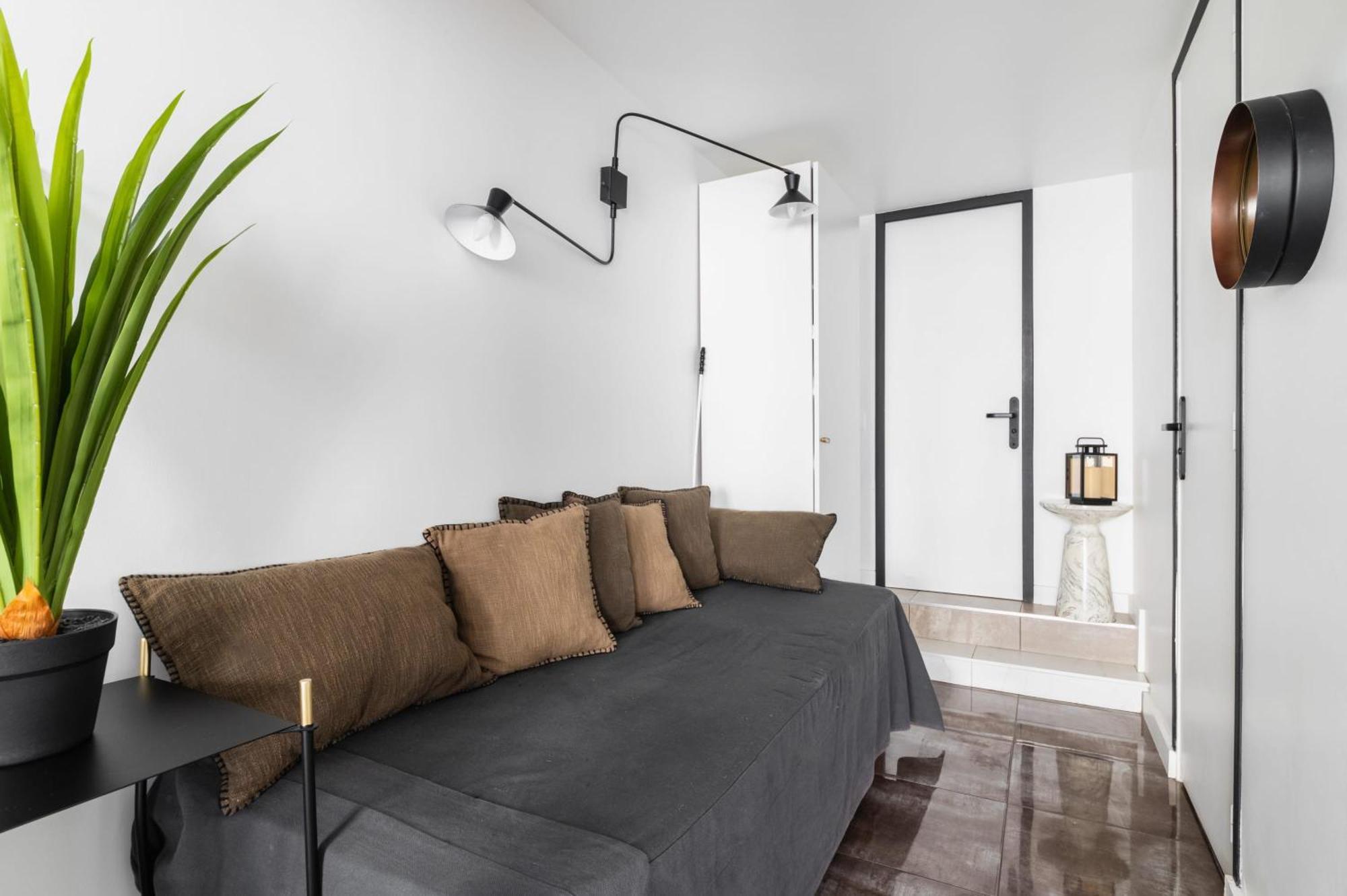 Appartement Republique Refait A Neuf 4 Personnes *