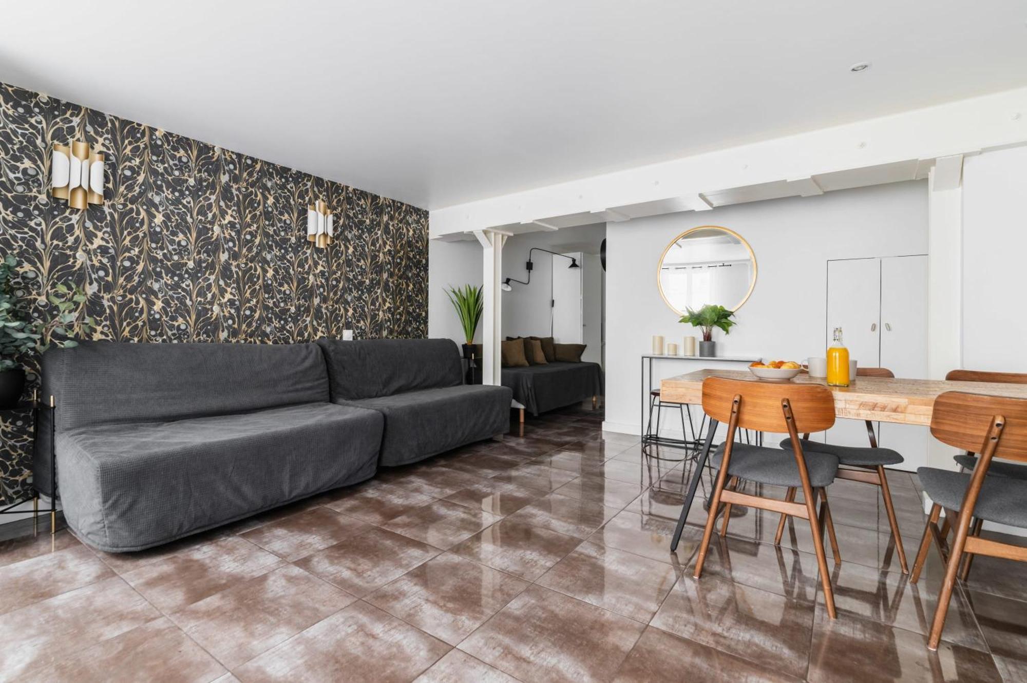 Appartement Republique Refait A Neuf 4 Personnes