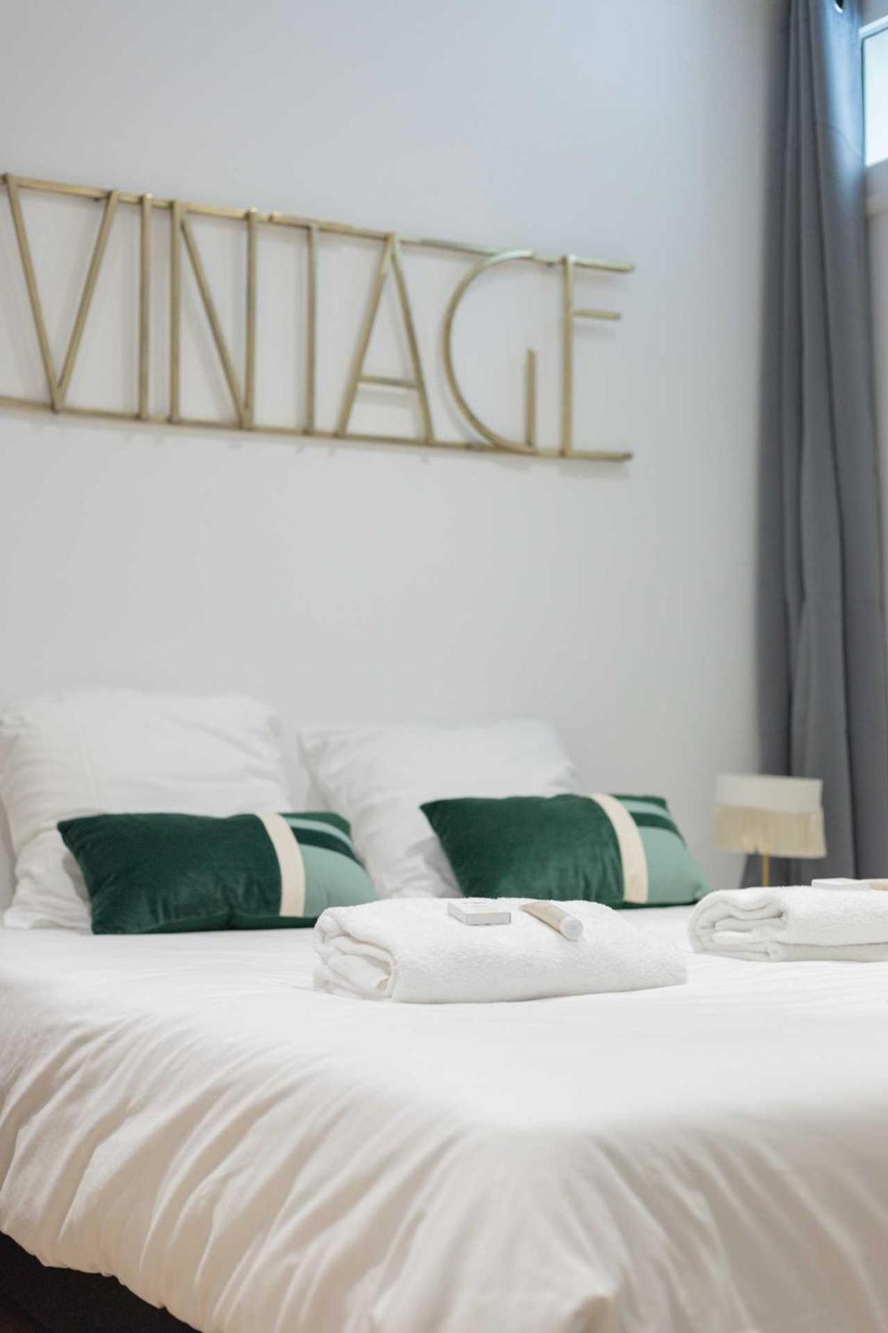 Apartment By Buttes Chaumont Park Parisian Freshness 12 Paris
