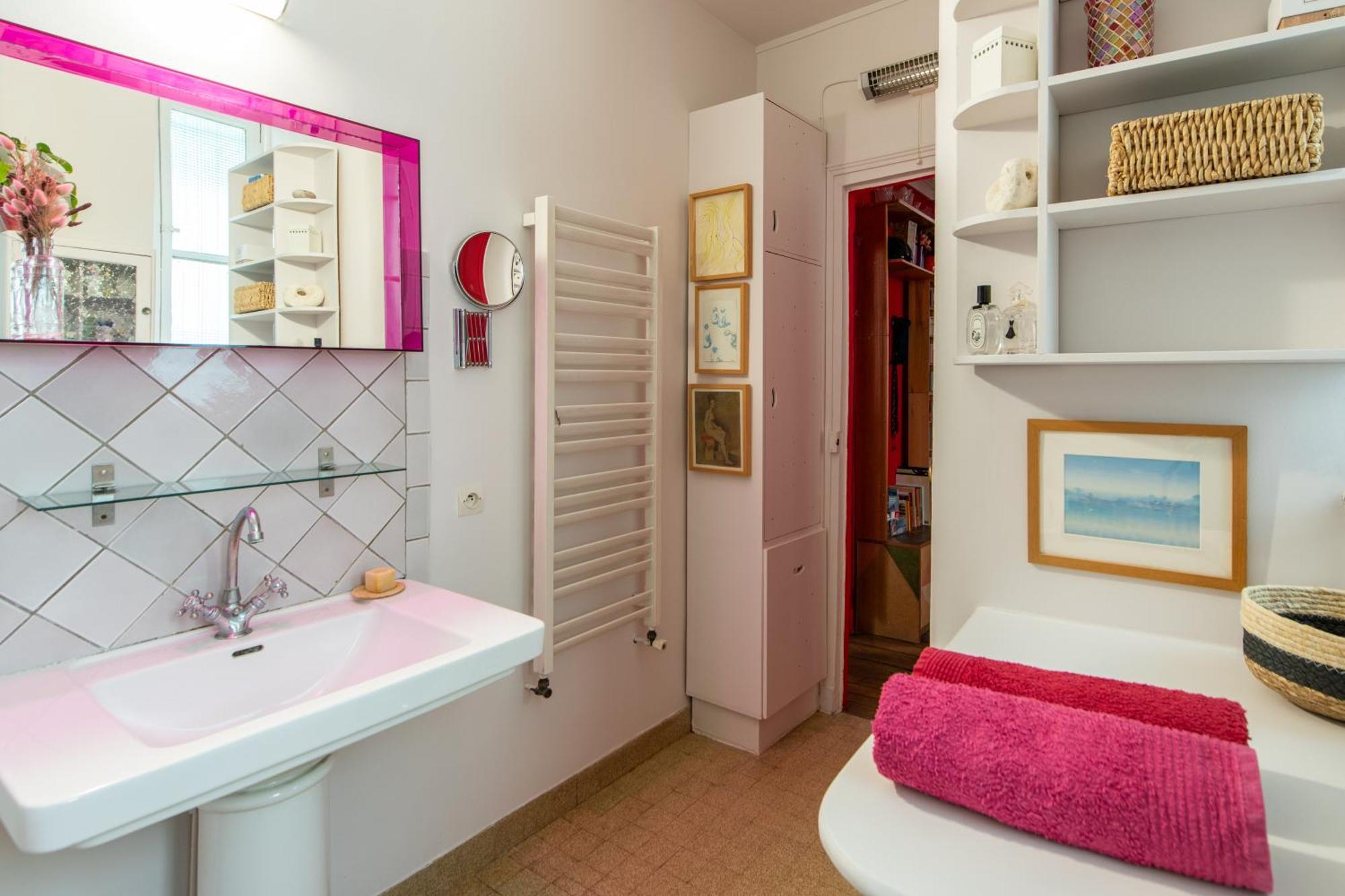 Geranimus Enghien Apartment