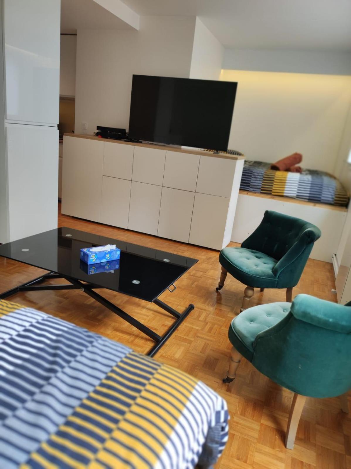Apartment Elegant Escape In 14th