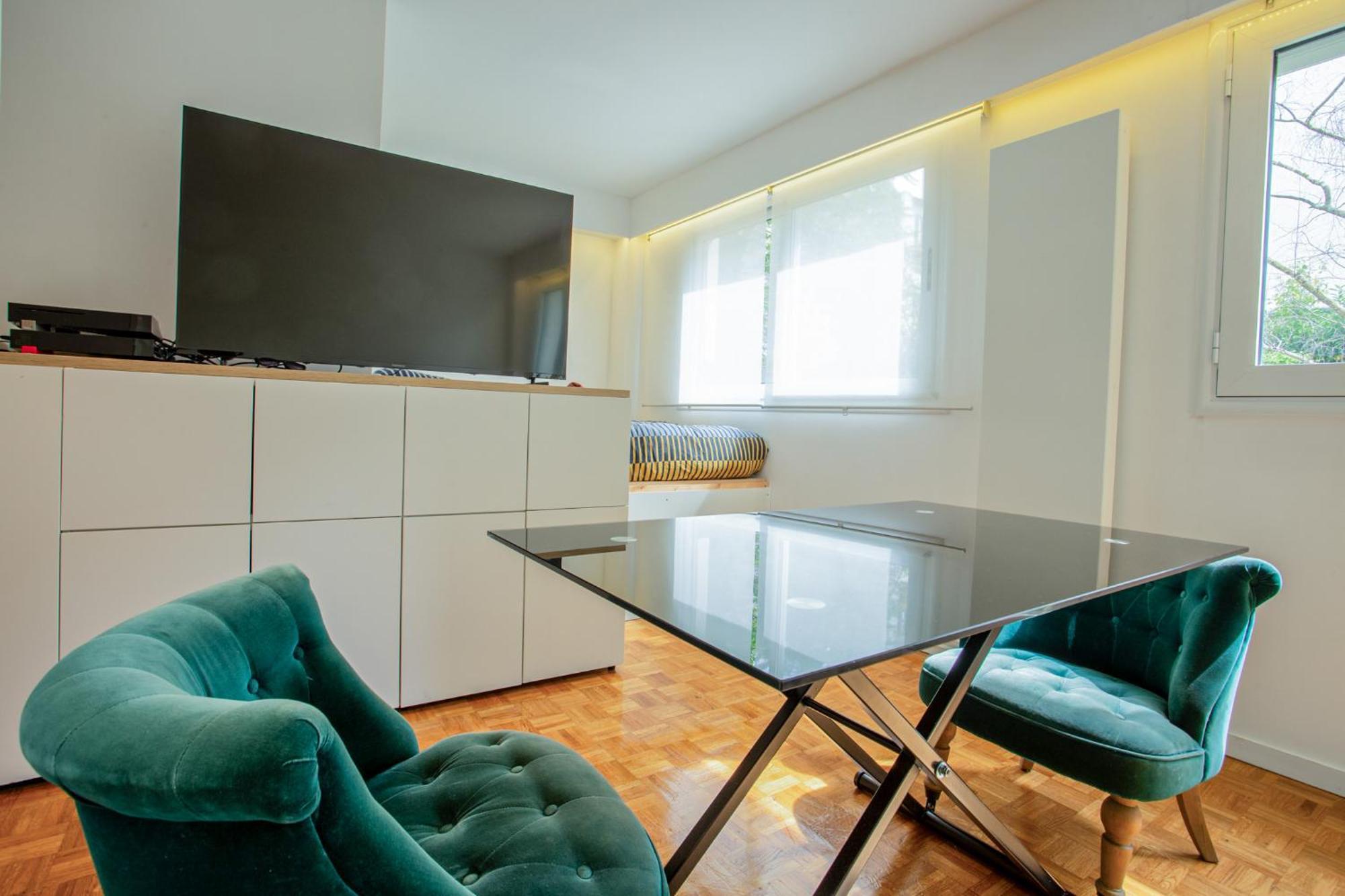 Elegant Escape In 14th Paris