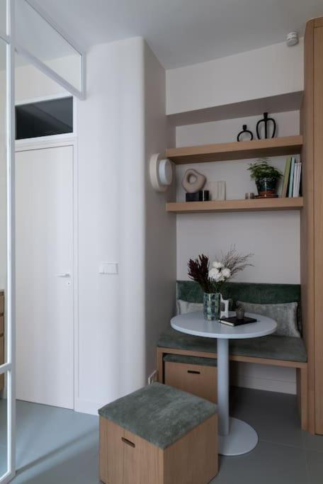 Brand New Design Apt- Montorgueil Apartment *