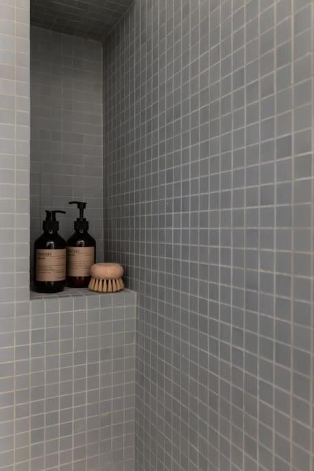 Brand New Design Apt- Montorgueil Apartment Paris
