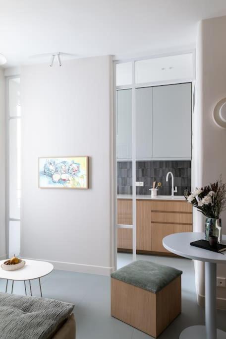 Brand New Design Apt- Montorgueil Apartment