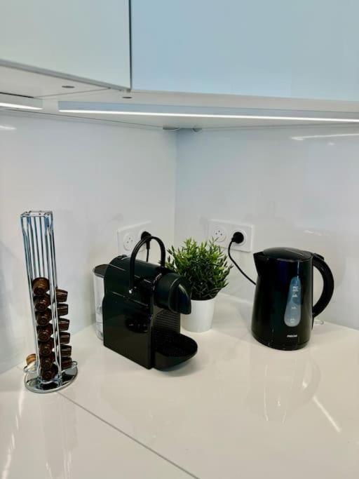 Apartment Newly Refurbished Modern *