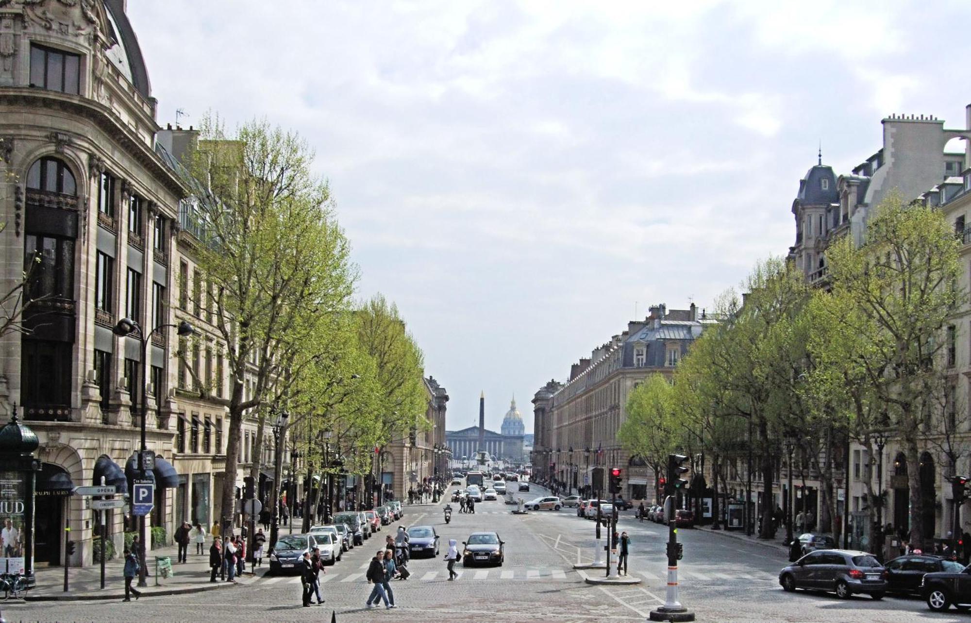 Concorde, Rue Royale- 6 Places Apartment *