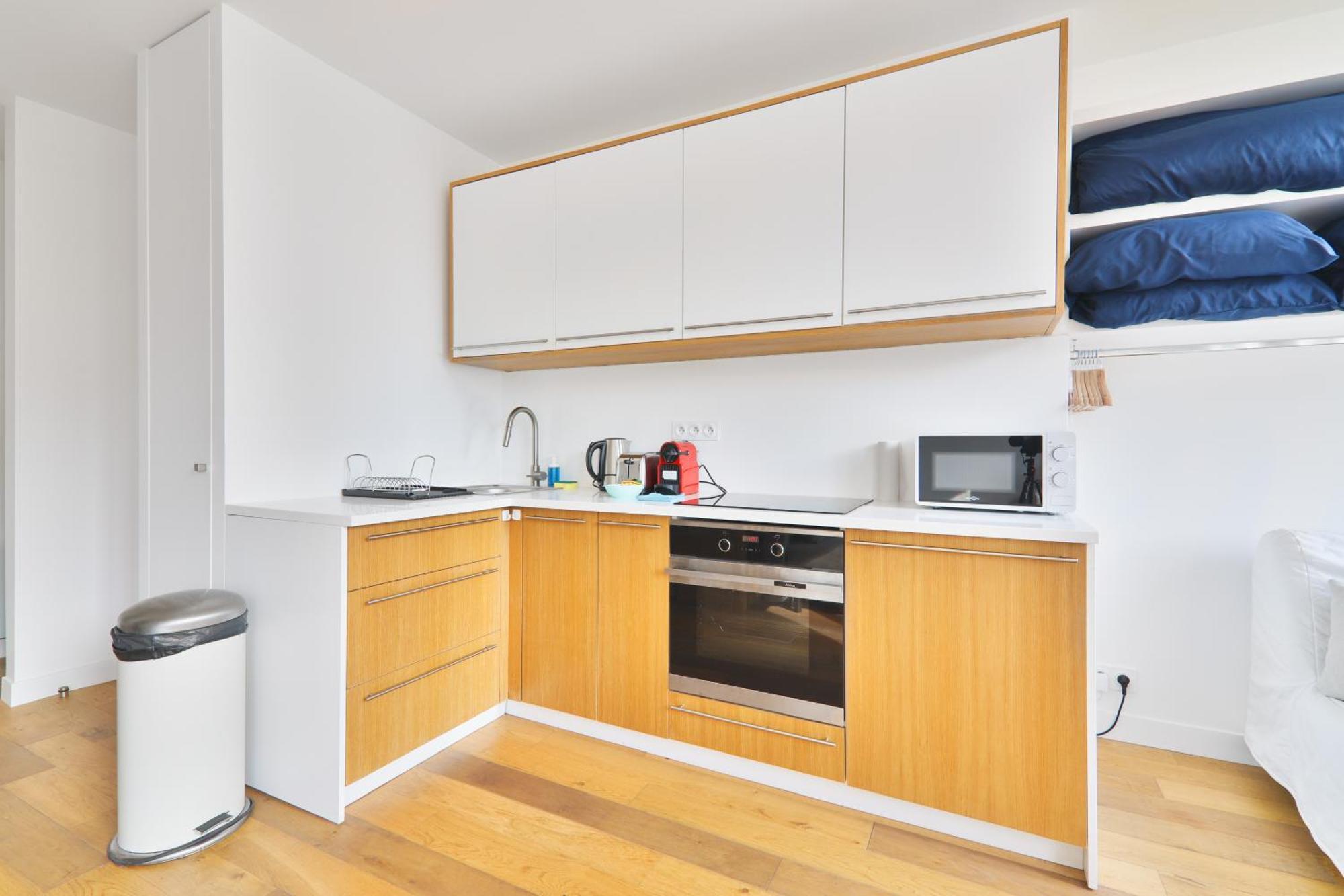 Appartement Quartier Saint Michel Notre Dame Free Netflix Paris