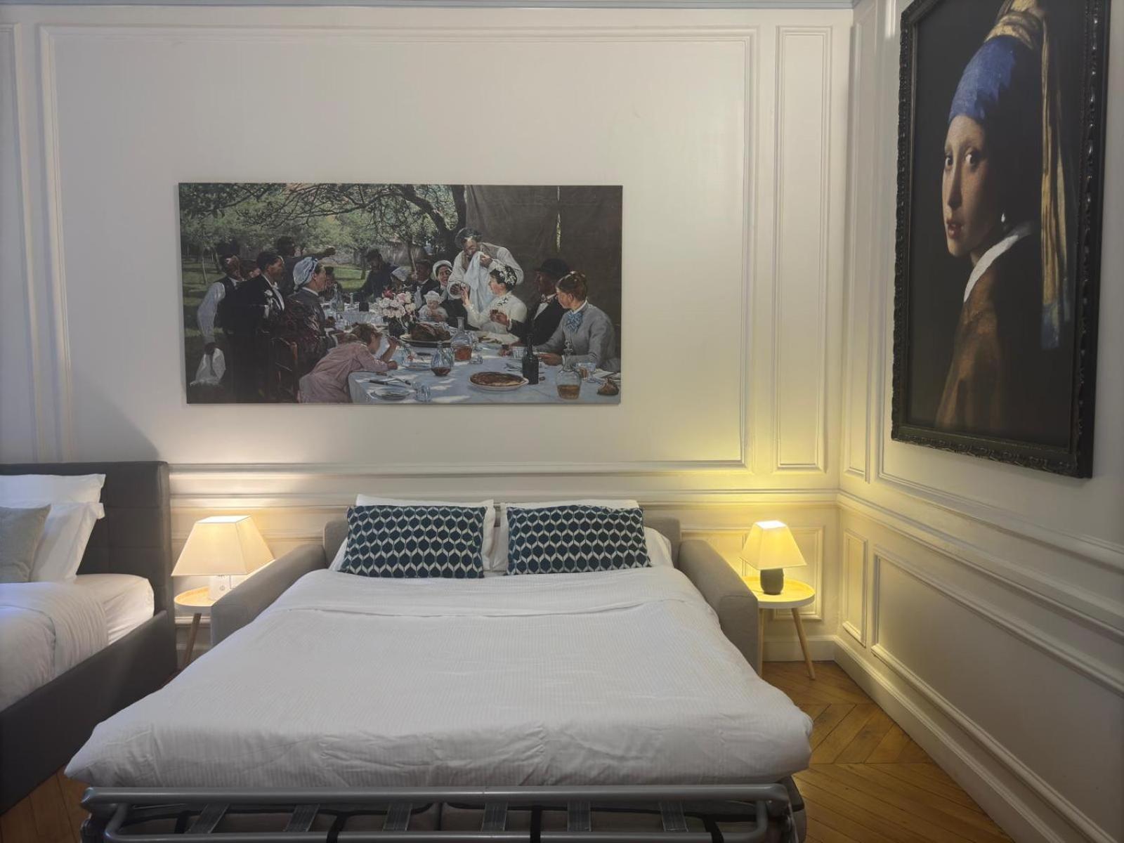 Apartment Concorde, Rue Royale- 6 Places *