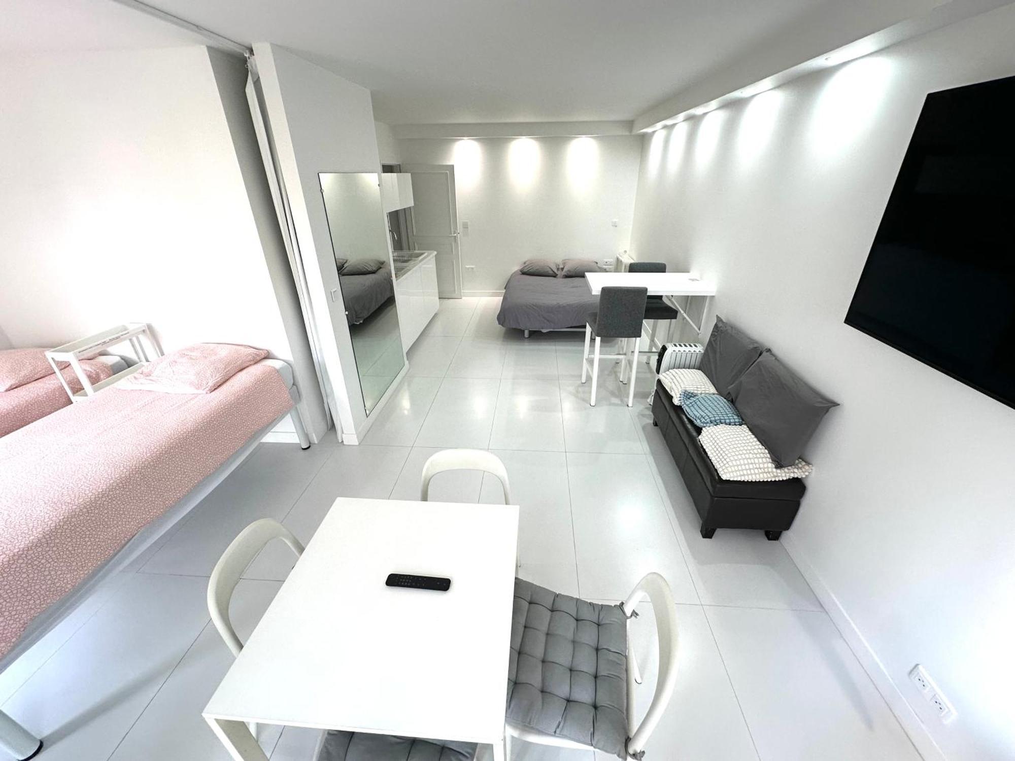 Trip In - Gare De L'est Apartment *