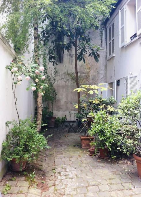 Chic Neighborhood Charming Courtyard 7th *