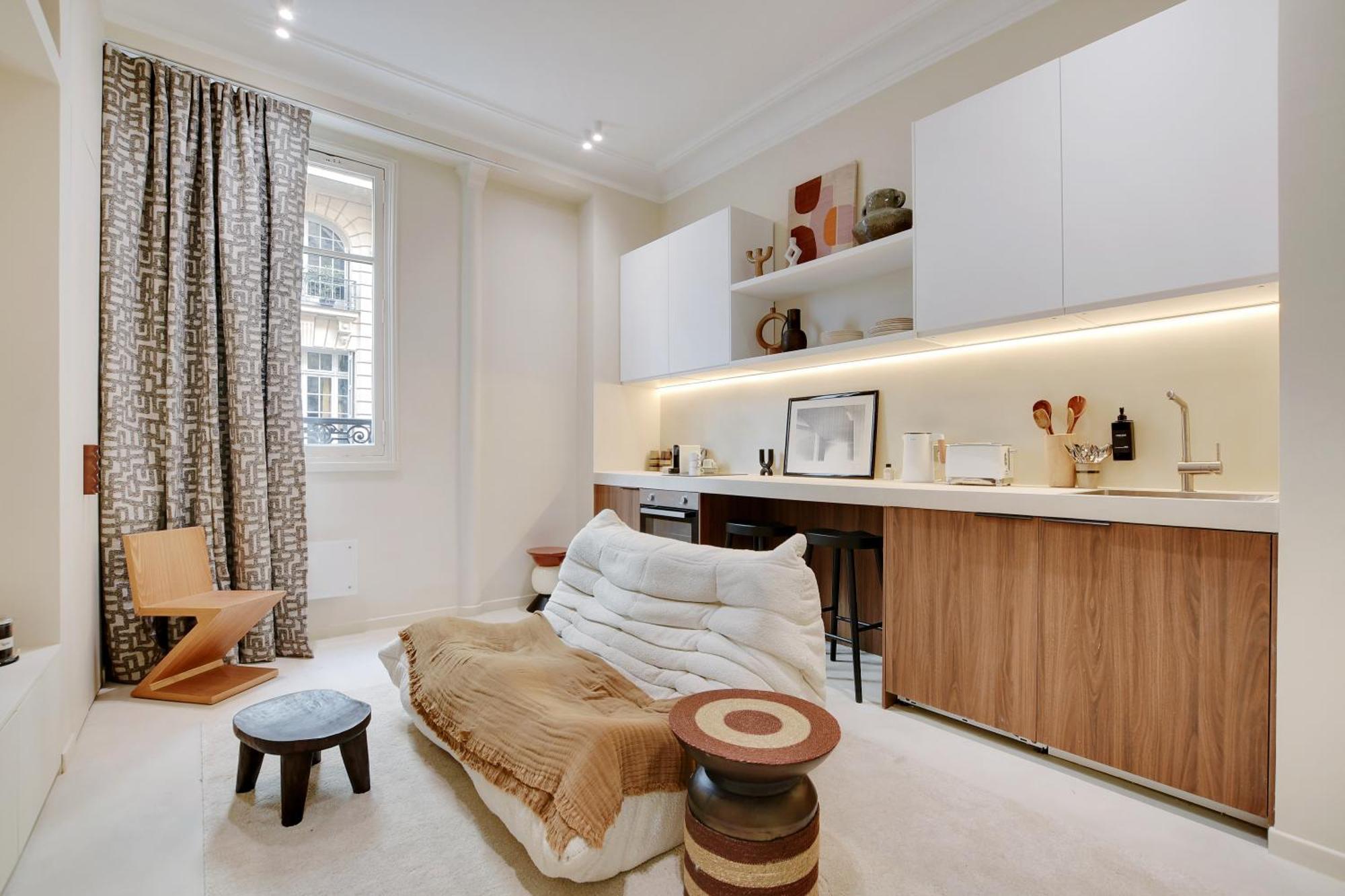 Petit Luxe Parisien - 2p - Parc Monceau Appartement