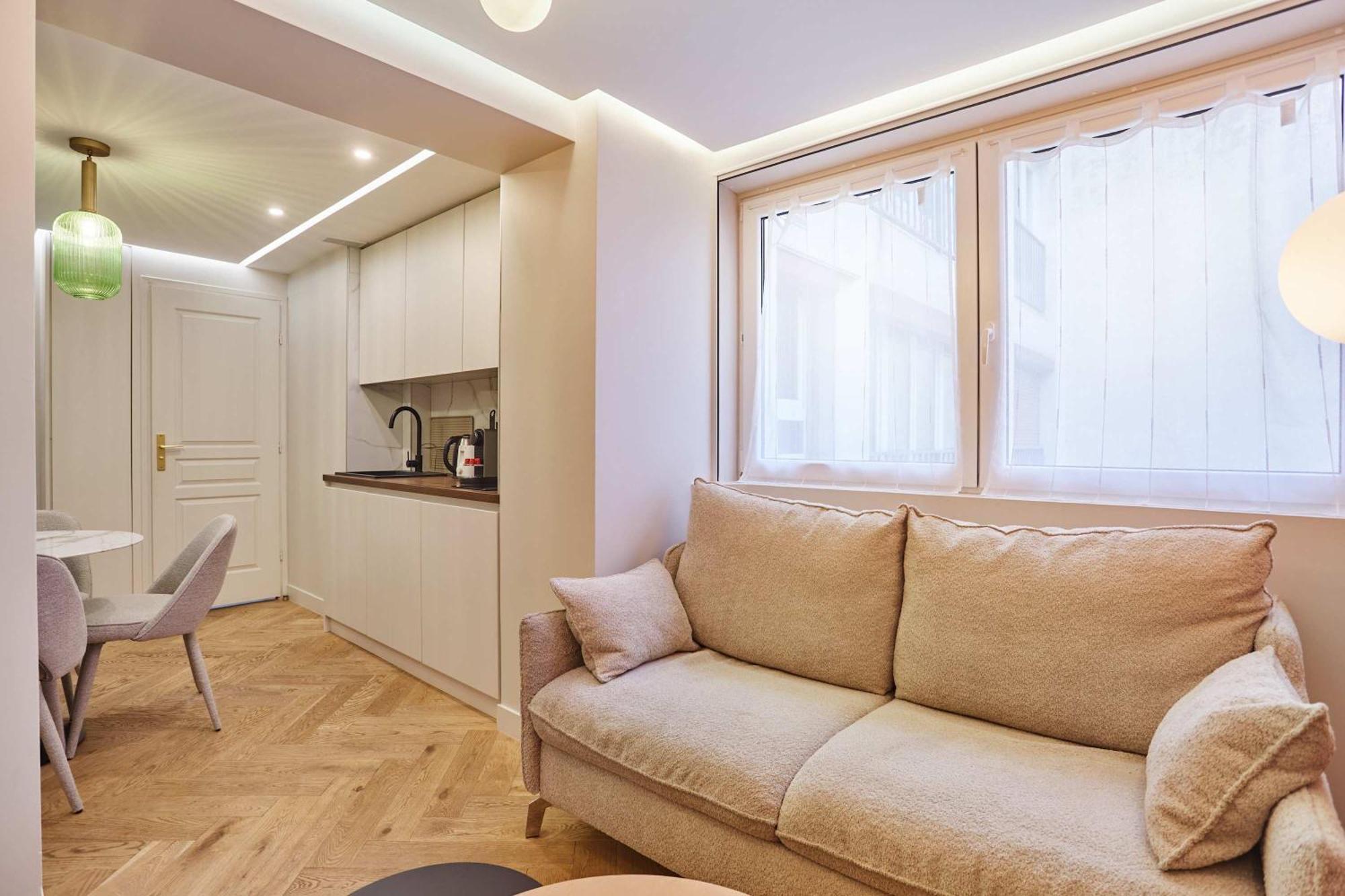 Apartment Ac Champs De Mars Eiffel Tower By Prestige Paris