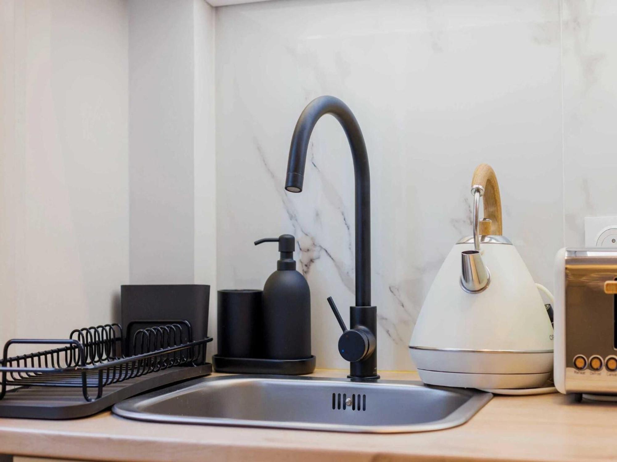 In The Heart Of Eiffel Tower Apartment *