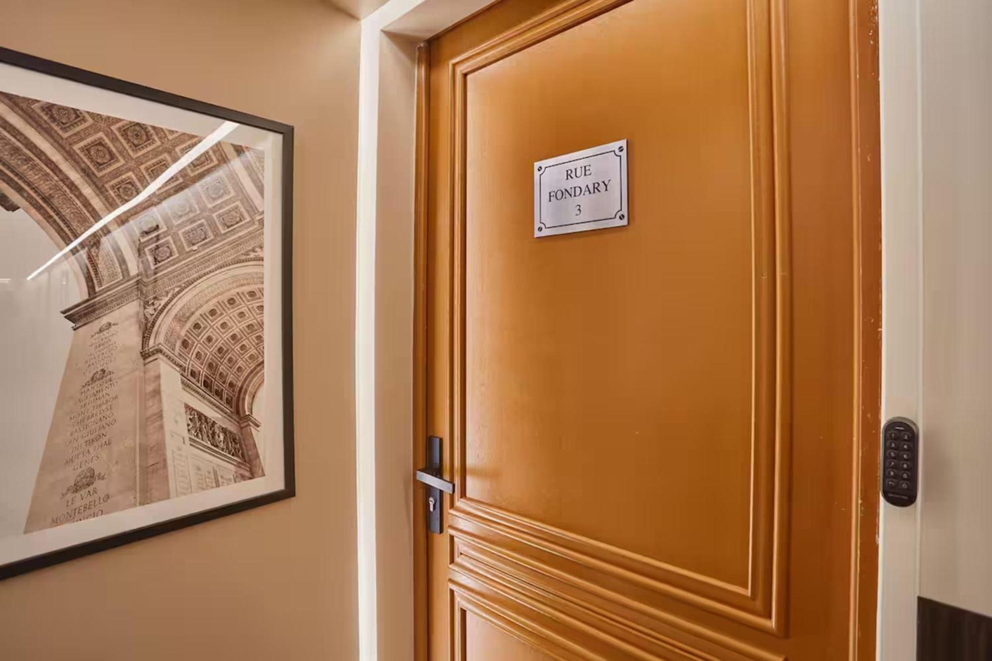 Ac Champs De Mars Eiffel Tower By Prestige Paris