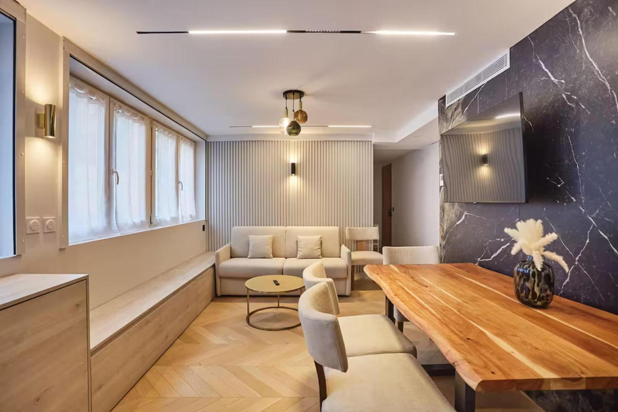 Apartment Ac Champs De Mars Eiffel Tower By Prestige *