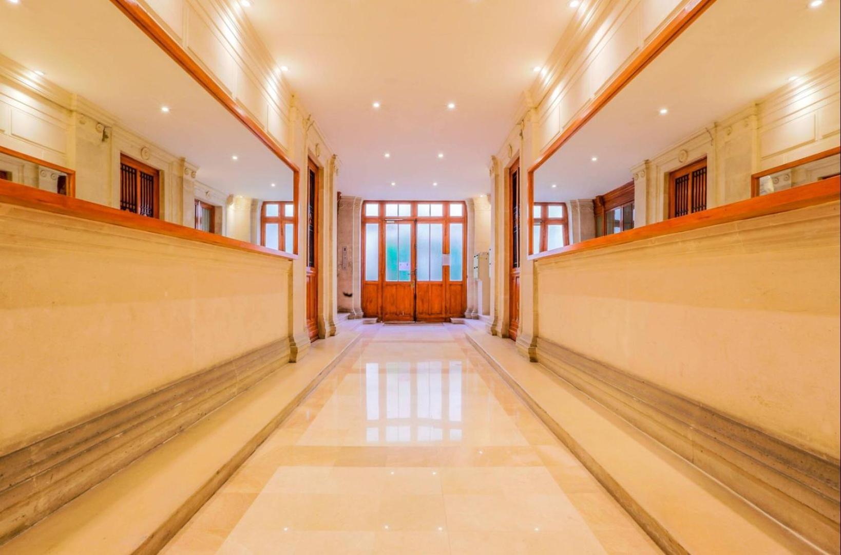 A Prestigious Location In *