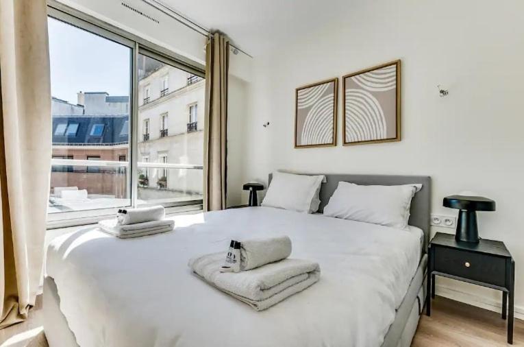 Le Gentleman - Design & Lumineux - Business Apartment