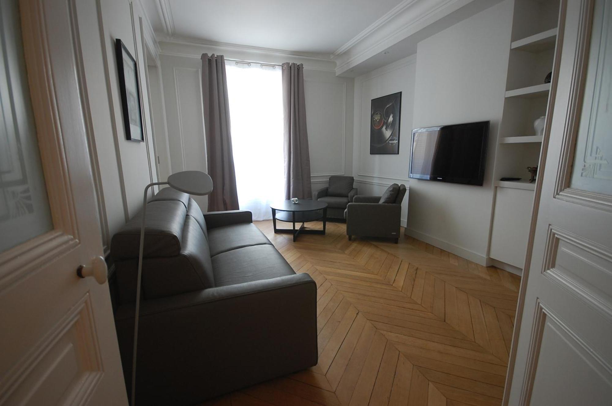 2 St Germain Des Pres Apartment *