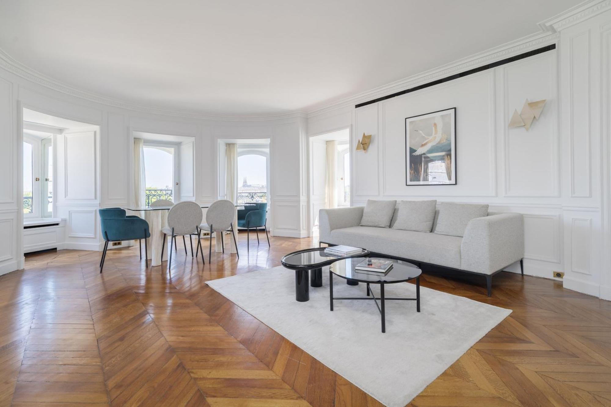 Apartment Luxury - Avenue Montaigne *
