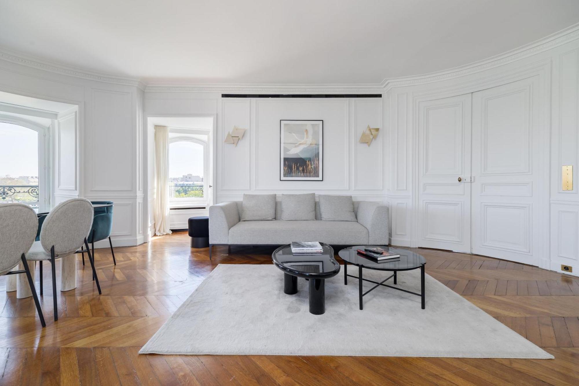 Apartment Luxury - Avenue Montaigne *